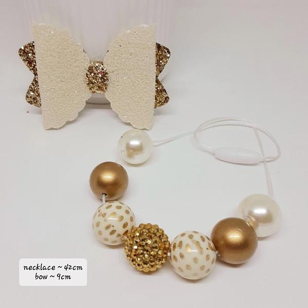 Cream and gold bead and bow set