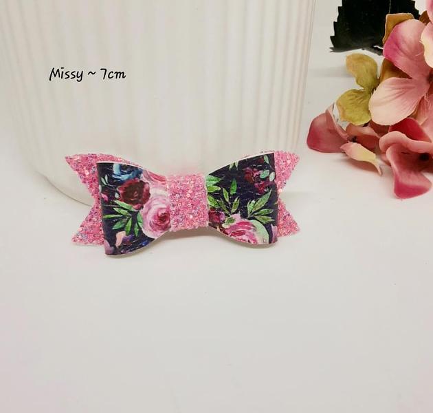 Missy pink floral bow