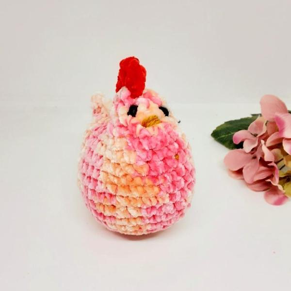Chelsea the chook - light beige, pink and apricot