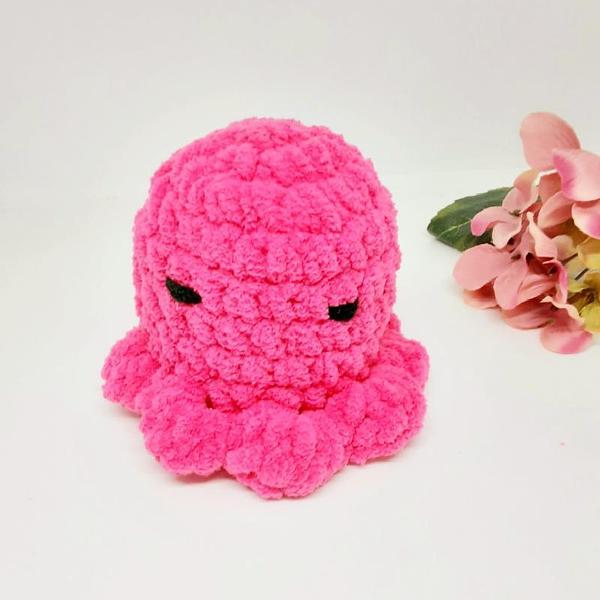 Ollie the octopus hot pink